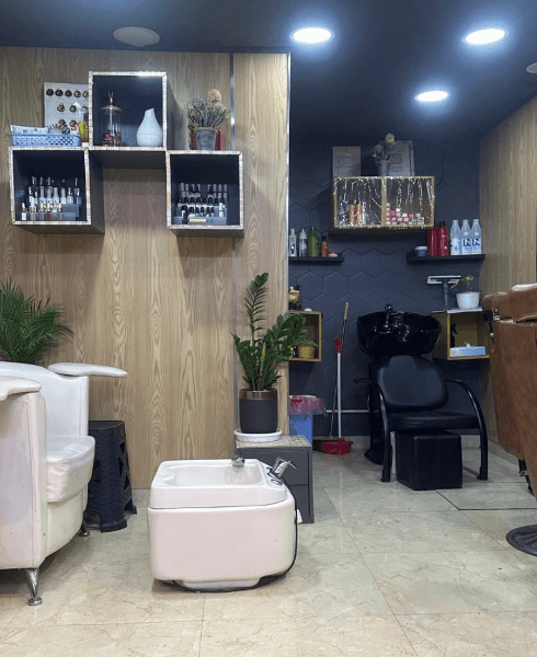 Simple Beauty Salon